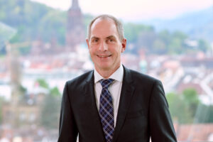 Dr. Matthias Döhring